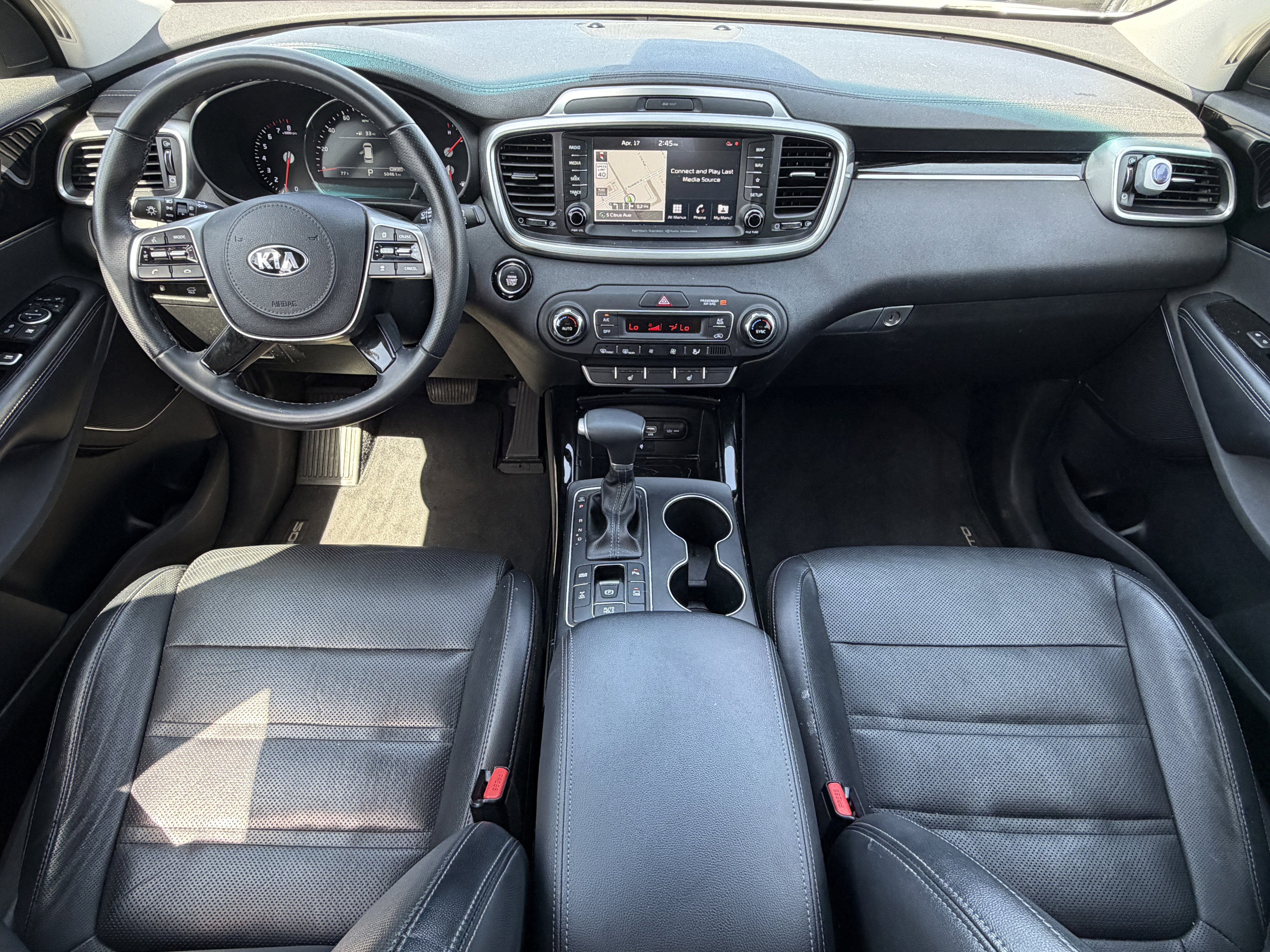 Used 2020 Kia Sorento SX image 27