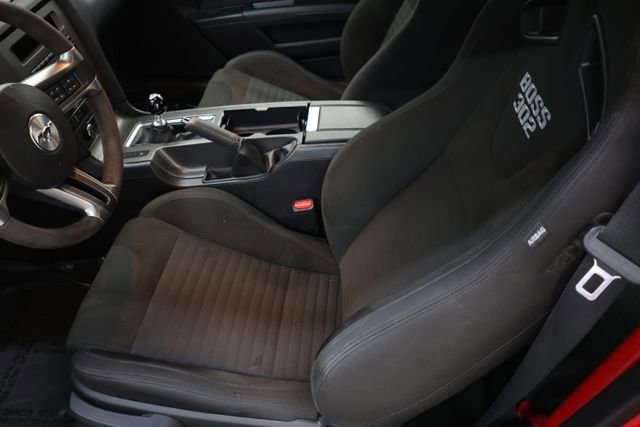 Used 2013 Ford Mustang Boss 302 w/ Boss 302 Accessory Pkg image 68