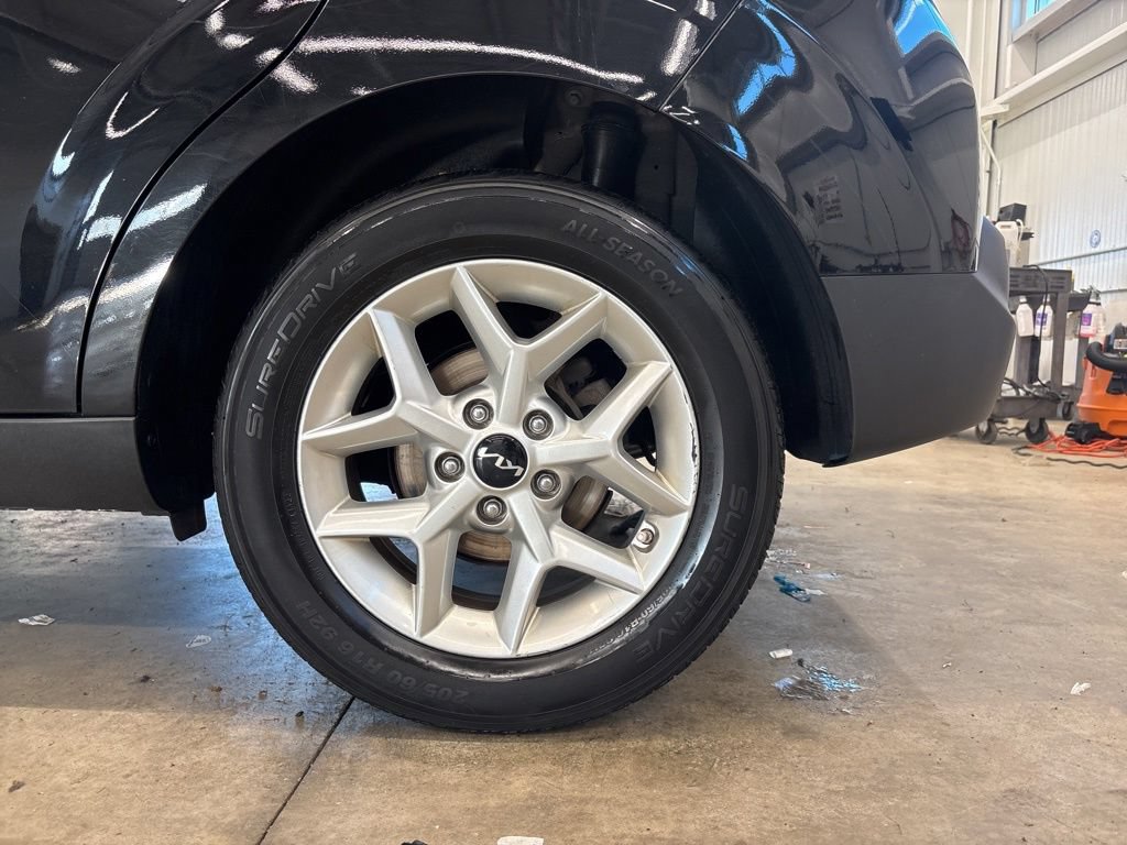 Certified 2022 Kia Soul LX w/ Technology Package FWD image 25