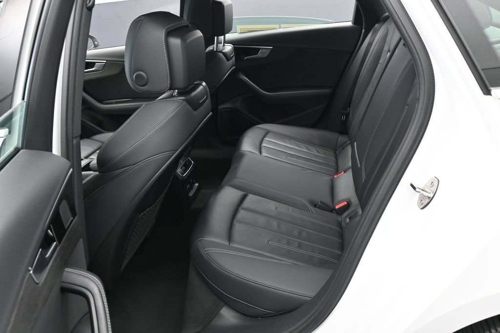 Used 2024 Audi A4 2.0T Premium Plus AWD/4WD image 36
