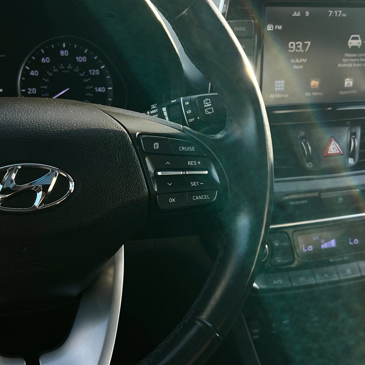 Used 2020 Hyundai Elantra GT w/ Style Package 02 FWD image 14