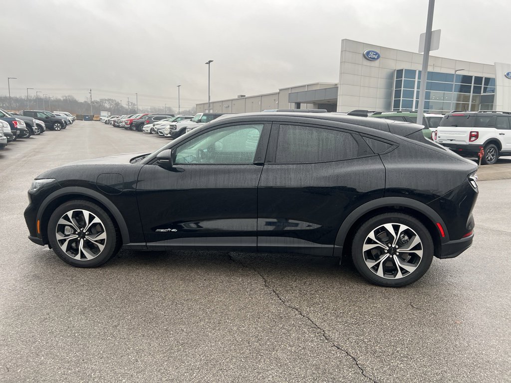 Certified 2025 Ford Mustang Mach-E Select w/ Comfort Package Lite image 8