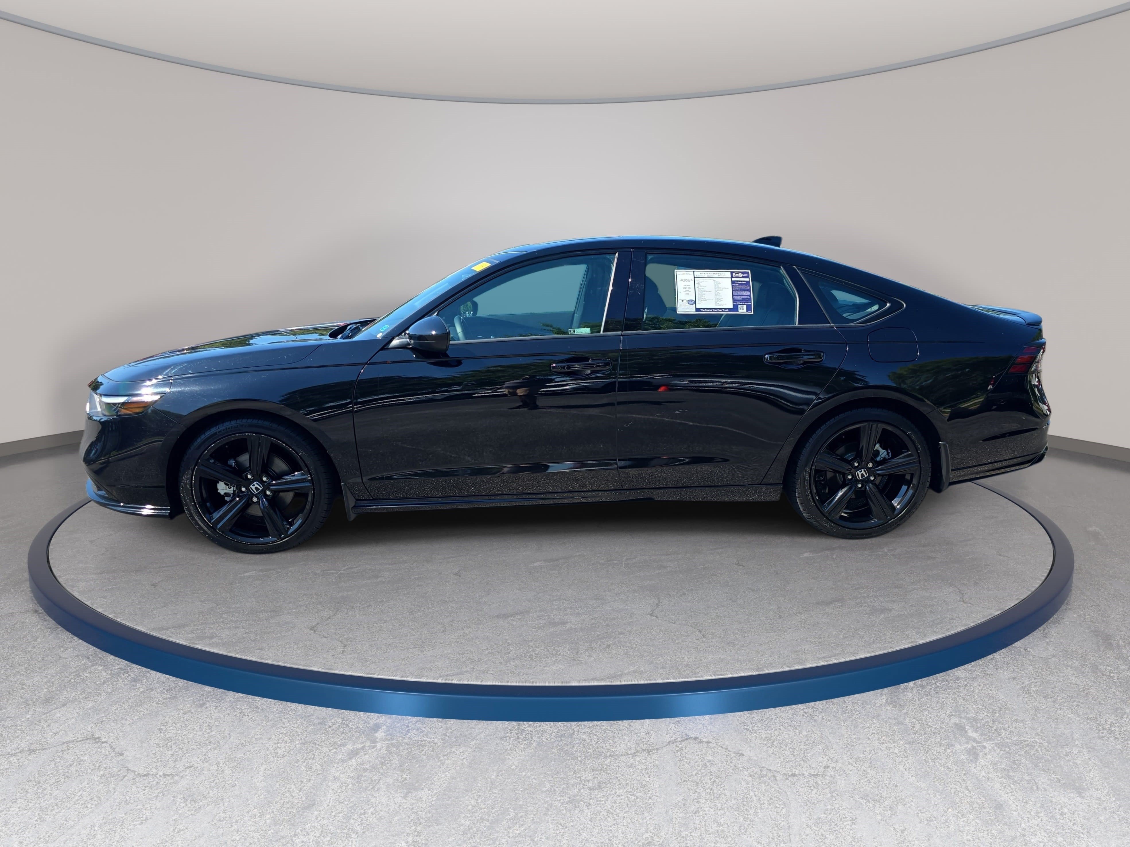Used 2023 Honda Accord Sport image 8