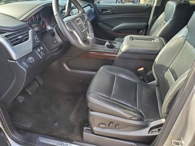 Used 2015 GMC Yukon SLT w/ HD Trailering Package image 16