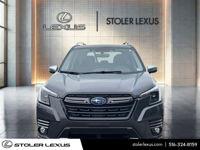 Used 2022 Subaru Forester Touring AWD/4WD image 2