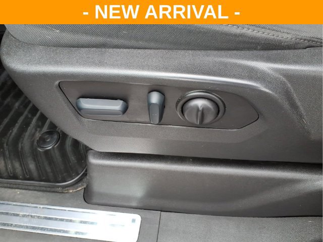 Used 2022 GMC Sierra 1500 Elevation AWD/4WD image 16