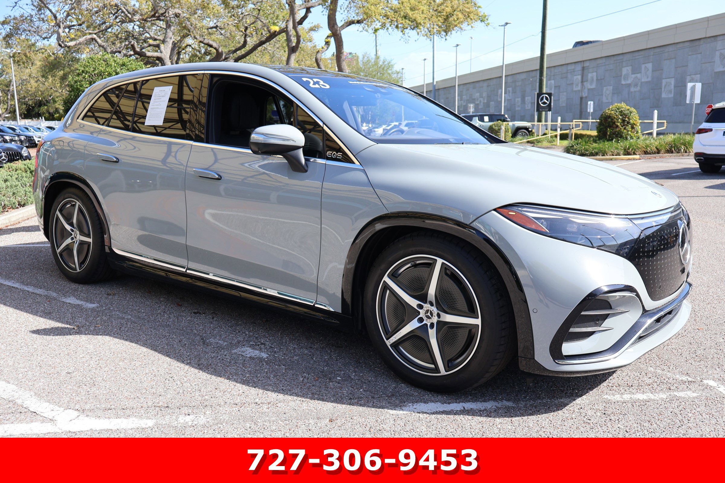 Used 2023 Mercedes-Benz EQS 580 4MATIC SUV image 12