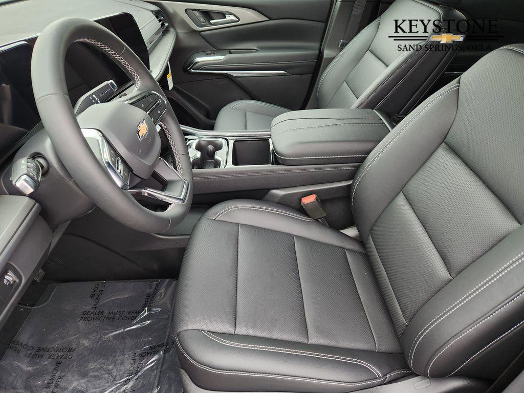 New 2026 Chevrolet Traverse LT w/ Driver Confidence Package image 13