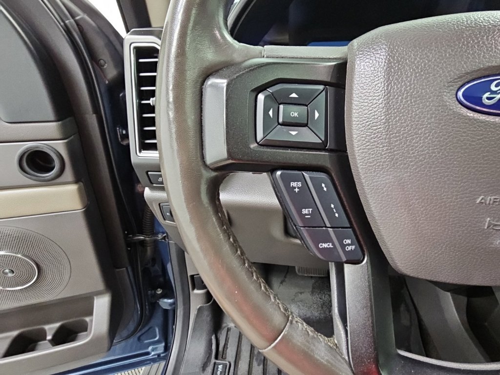 Used 2018 Ford Expedition Limited w/ Equipment Group 301A RWD image 31