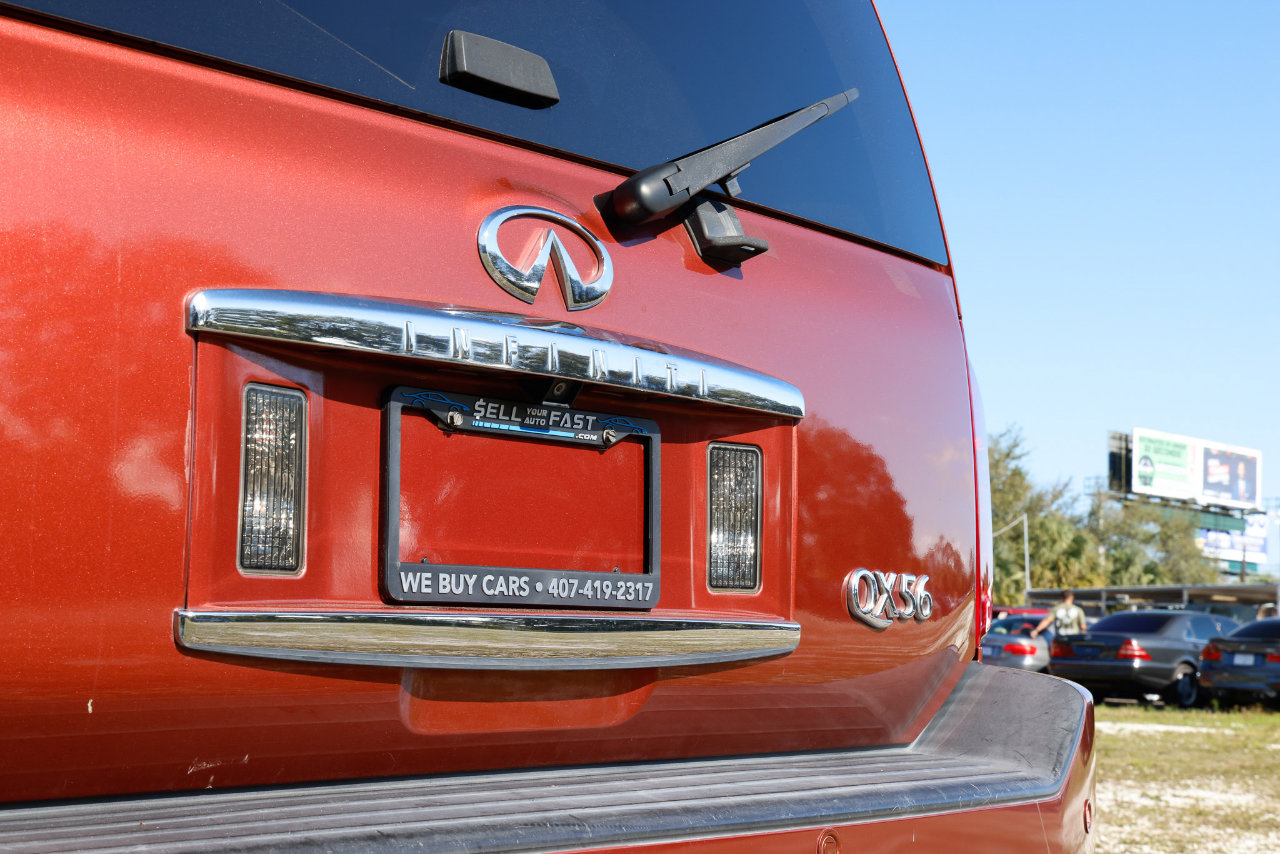 Used 2004 INFINITI QX56 2WD w/ Smart Vision Pkg image 35