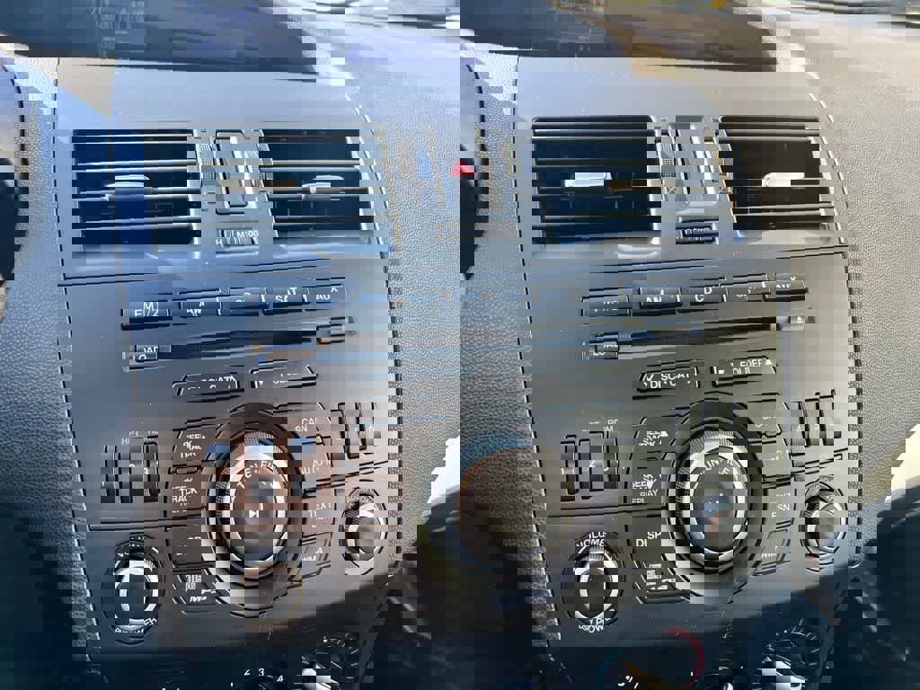 Used 2012 MAZDA MAZDA3 i Touring image 34