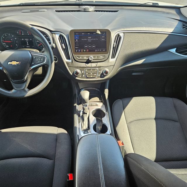 Used 2024 Chevrolet Malibu LT FWD image 19