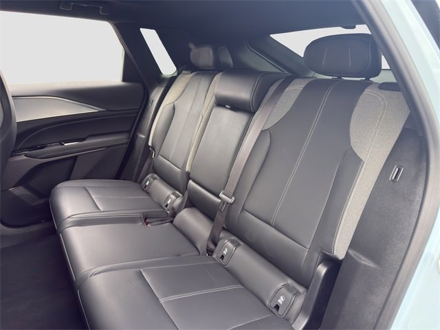 Used 2024 Cadillac Lyriq Tech image 13