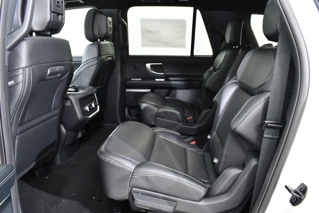 New 2027 Ford Expedition Max Platinum w/ Stealth Performance Package AWD/4WD image 16