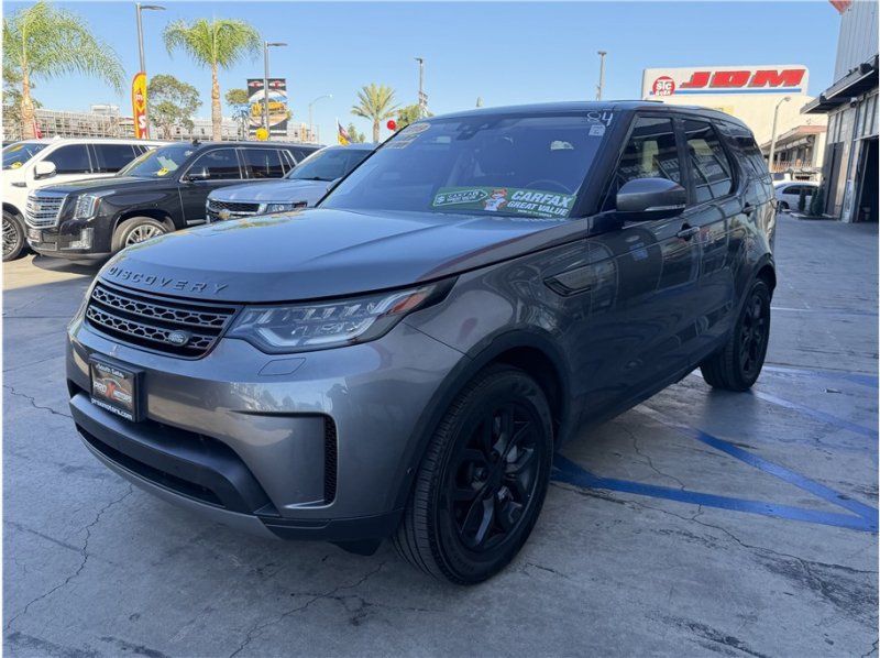 Used 2019 Land Rover Discovery SE AWD/4WD image 9