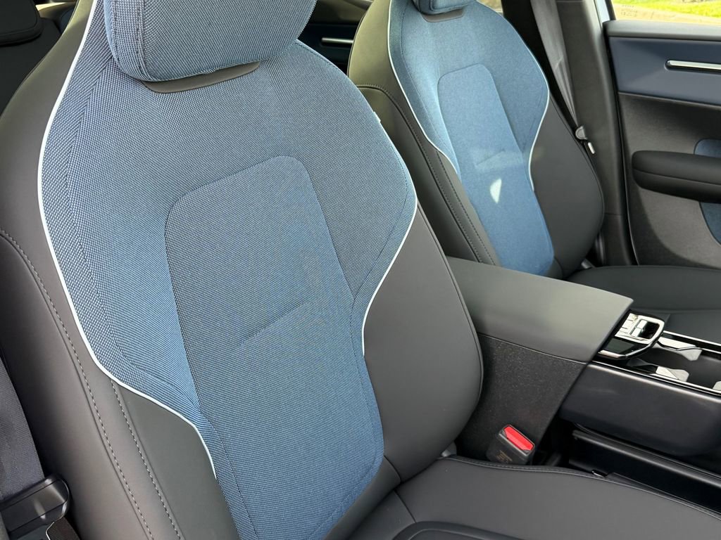 New 2026 Volvo EX30 Ultra image 12