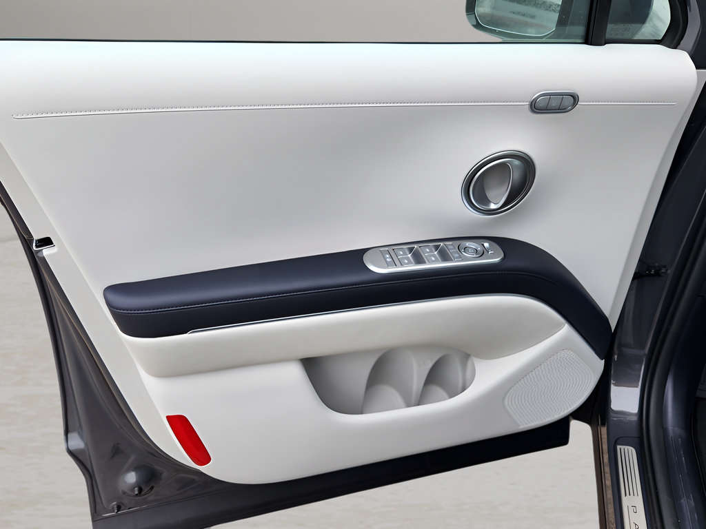 New 2026 Hyundai Palisade Calligraphy AWD/4WD image 12