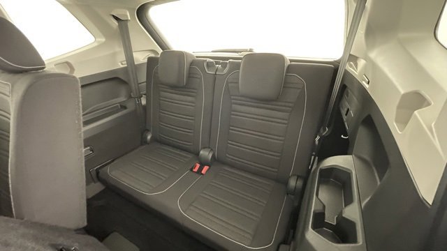 Used 2021 Volkswagen Tiguan SE R-Line image 43