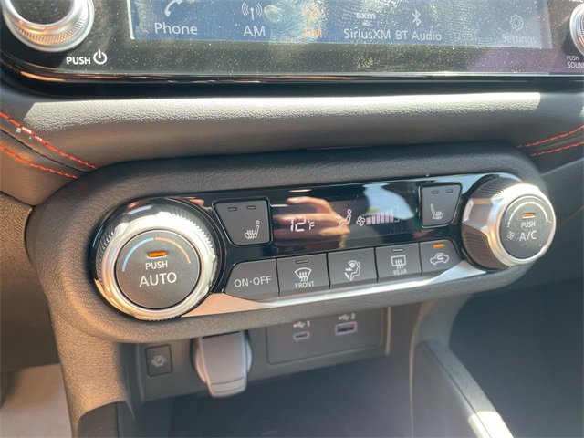 New 2025 Nissan Versa SR image 25