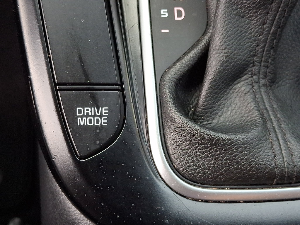 Used 2020 Kia Soul LX FWD image 26