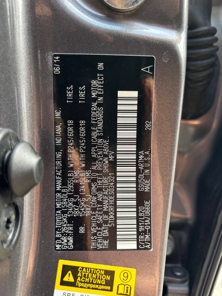 Used 2014 Toyota Highlander XLE FWD image 14