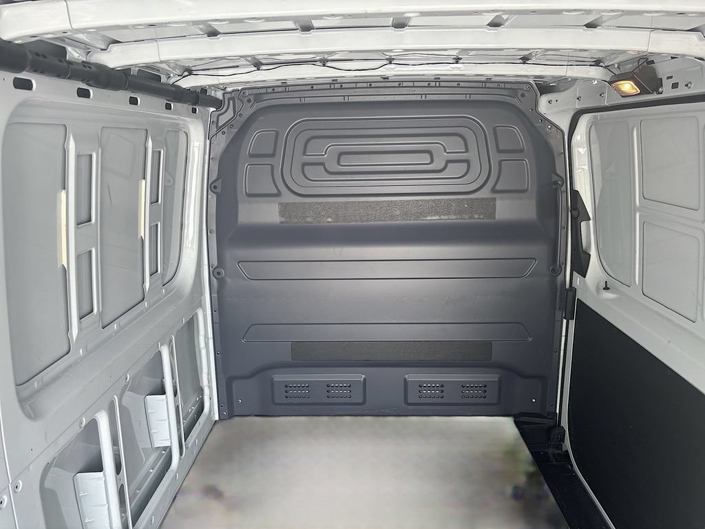 Used 2023 Mercedes-Benz Sprinter 2500 image 25