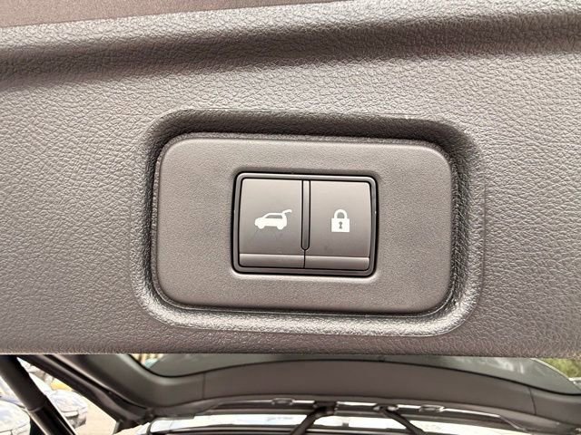 New 2026 Nissan Pathfinder Platinum w/ Cargo Package AWD/4WD image 19