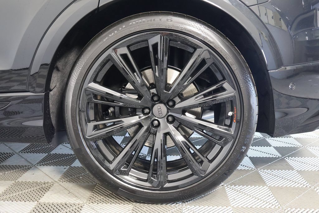 New 2027 Audi SQ8 Prestige AWD/4WD image 10