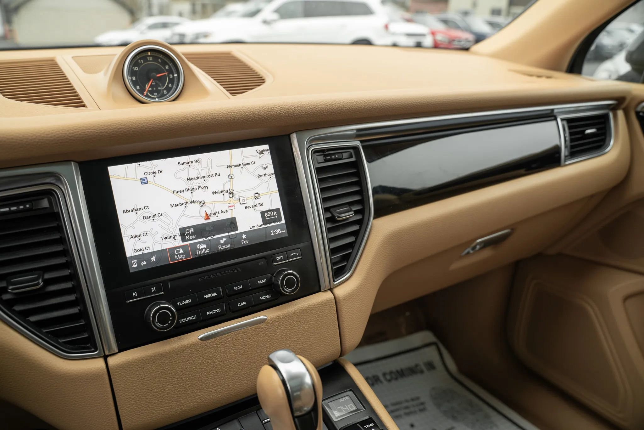 Used 2017 Porsche Macan Sport Edition image 24