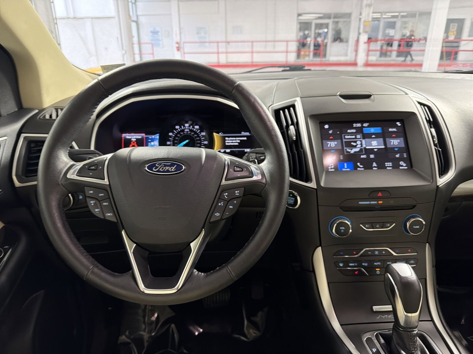 Used 2017 Ford Edge SEL w/ Equipment Group 201A image 16