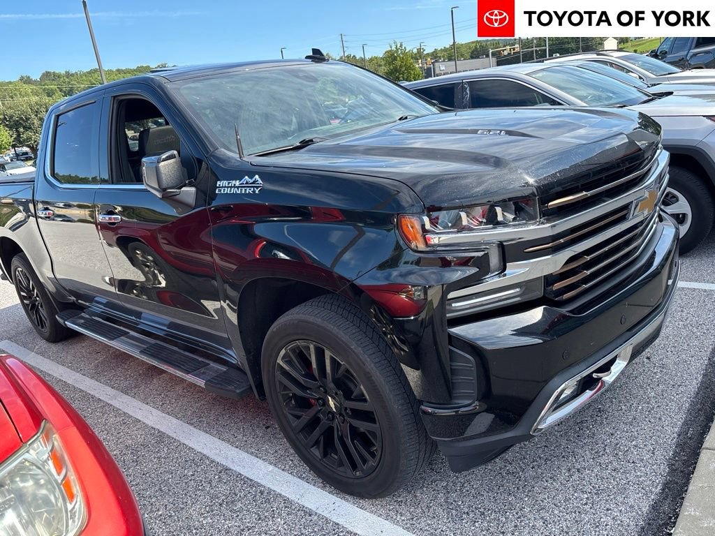 Used 2020 Chevrolet Silverado 1500 High Country w/ Technology Package AWD/4WD image 1