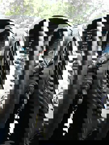 Used 2017 Chevrolet Equinox LT w/ Convenience Package image 27