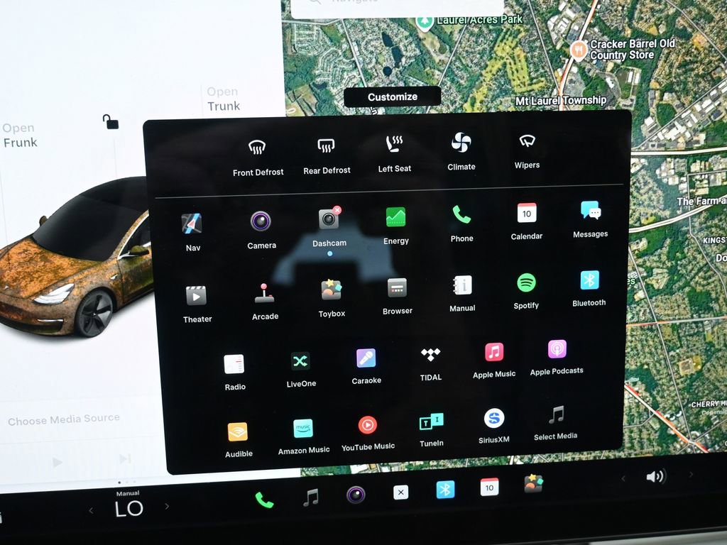 Used 2018 Tesla Model 3 Long Range image 10