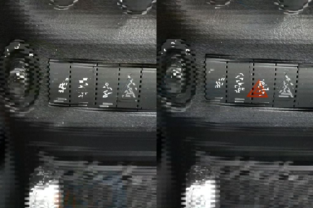 Used 2017 Jeep Wrangler Unlimited Rubicon image 28