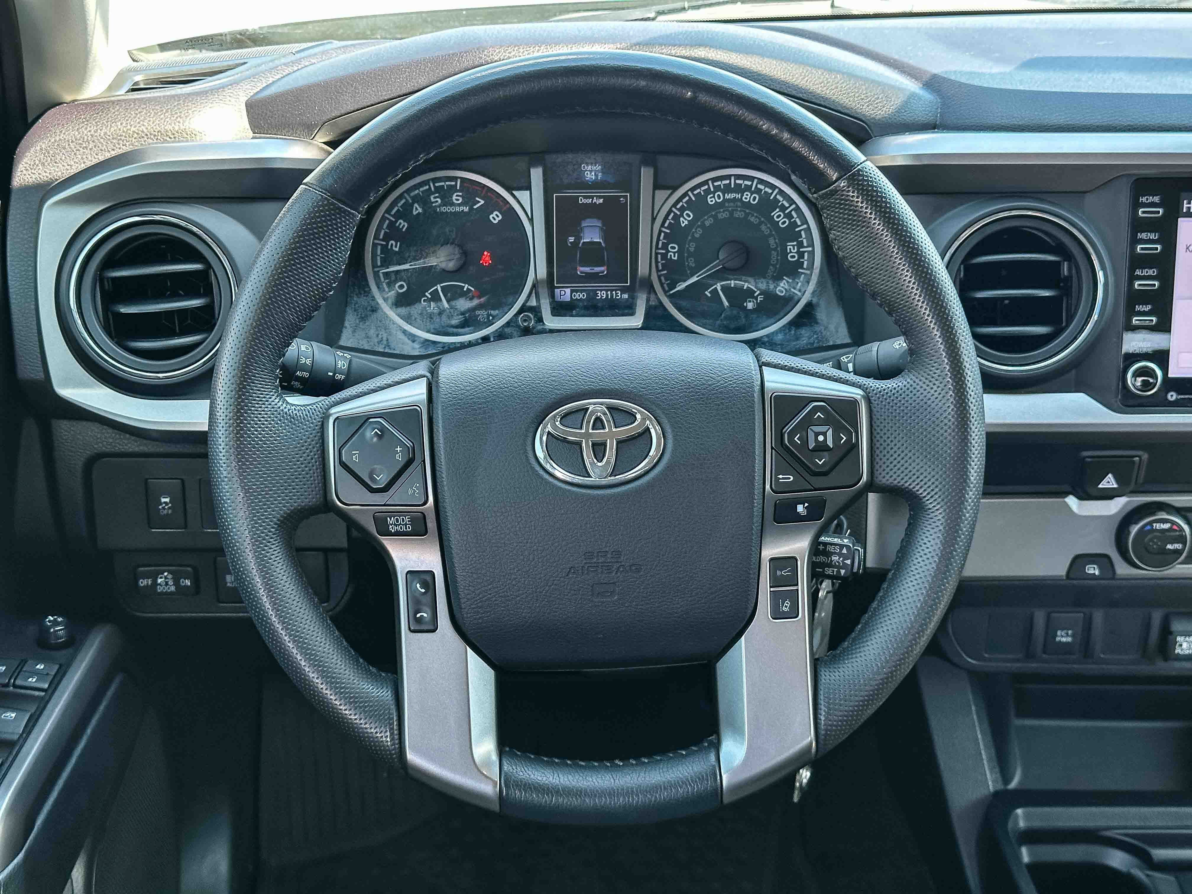 Used 2022 Toyota Tacoma SR5 RWD image 21