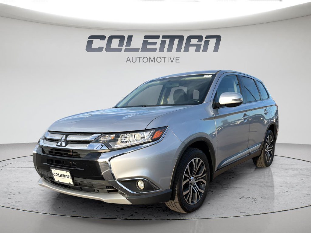 Used 2016 Mitsubishi Outlander SE AWD/4WD image 1