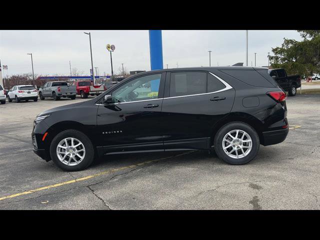 Used 2024 Chevrolet Equinox LT w/ LPO, Floor Liner Package image 7