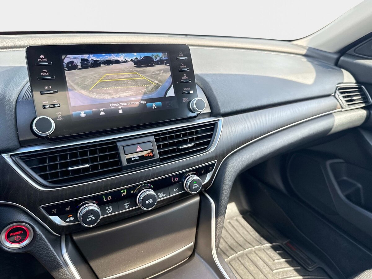Used 2022 Honda Accord Touring image 22