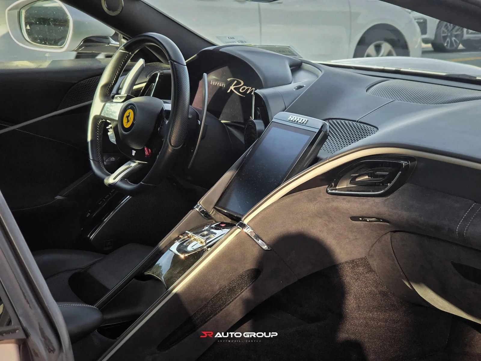 Used 2021 Ferrari Roma RWD image 15
