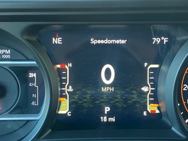New 2025 Jeep Wrangler Unlimited Sahara AWD/4WD image 19
