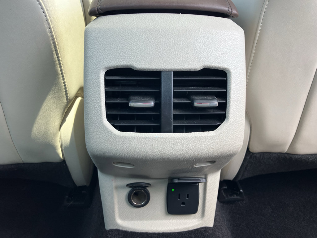 Used 2017 Ford Fusion Platinum FWD image 35