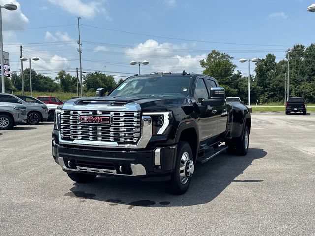 New 2026 GMC Sierra 3500 Denali w/ Denali Reserve Package AWD/4WD image 8