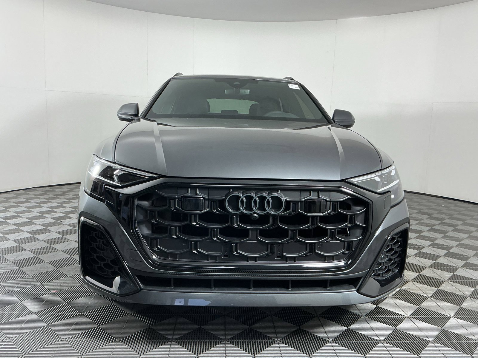 New 2026 Audi Q8 Premium Plus AWD/4WD image 2