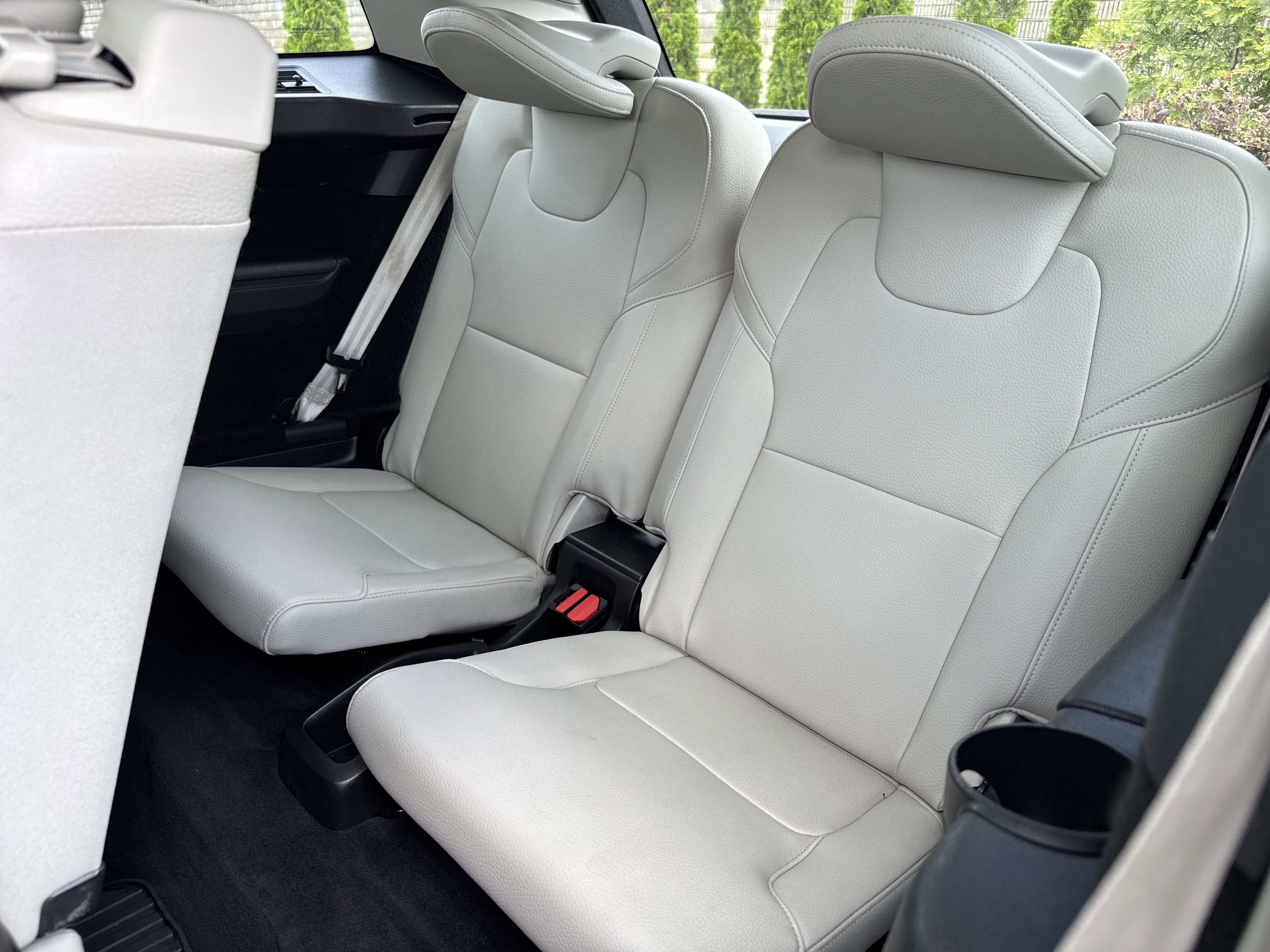 Used 2019 Volvo XC90 T6 Momentum w/ Advanced Package AWD/4WD image 31