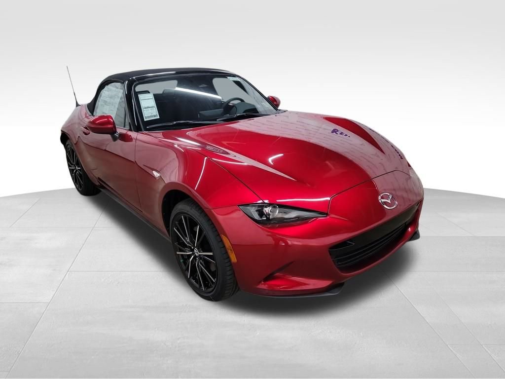 New 2025 MAZDA MX-5 Miata Grand Touring video 2