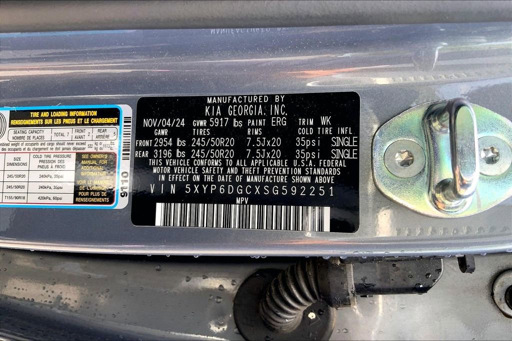 Used 2025 Kia Telluride S AWD/4WD image 14