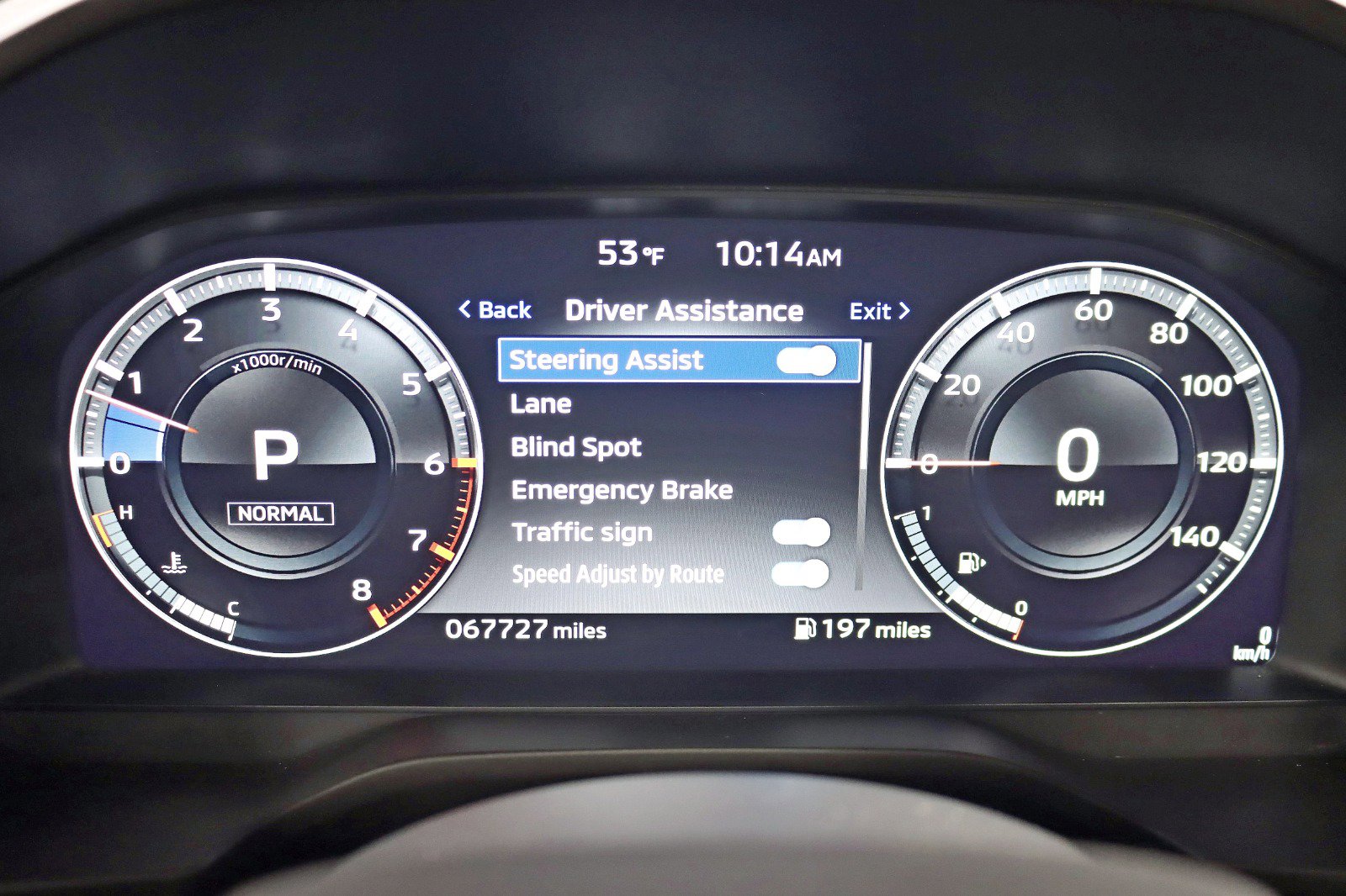 Used 2022 Mitsubishi Outlander SE image 15