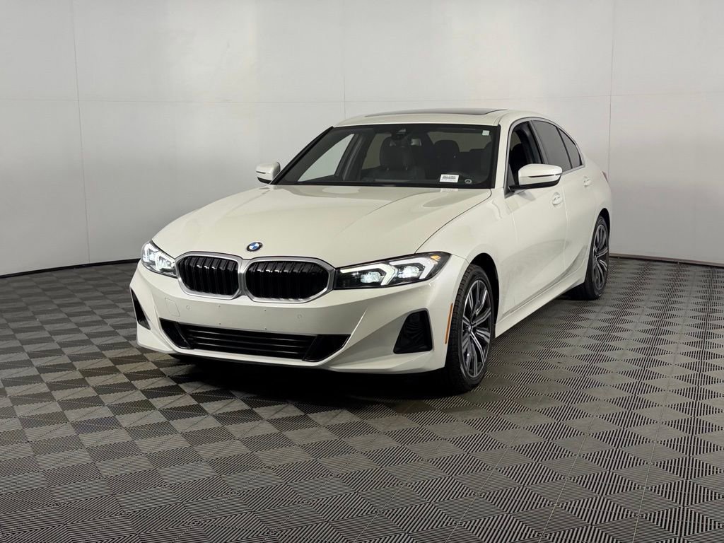 Used 2025 BMW 330i xDrive Sedan AWD/4WD image 9