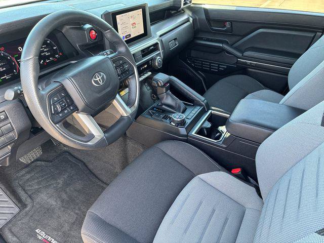 Certified 2025 Toyota 4Runner TRD Off-Road AWD/4WD image 11