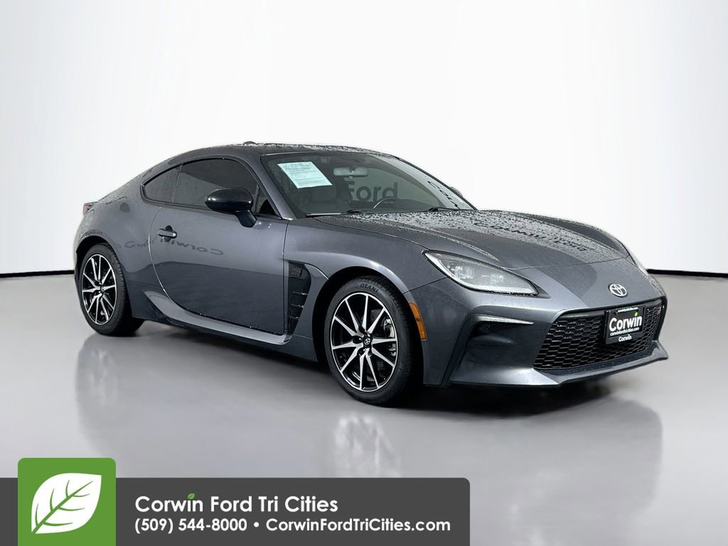 Used 2022 Toyota GR86 Base image 1